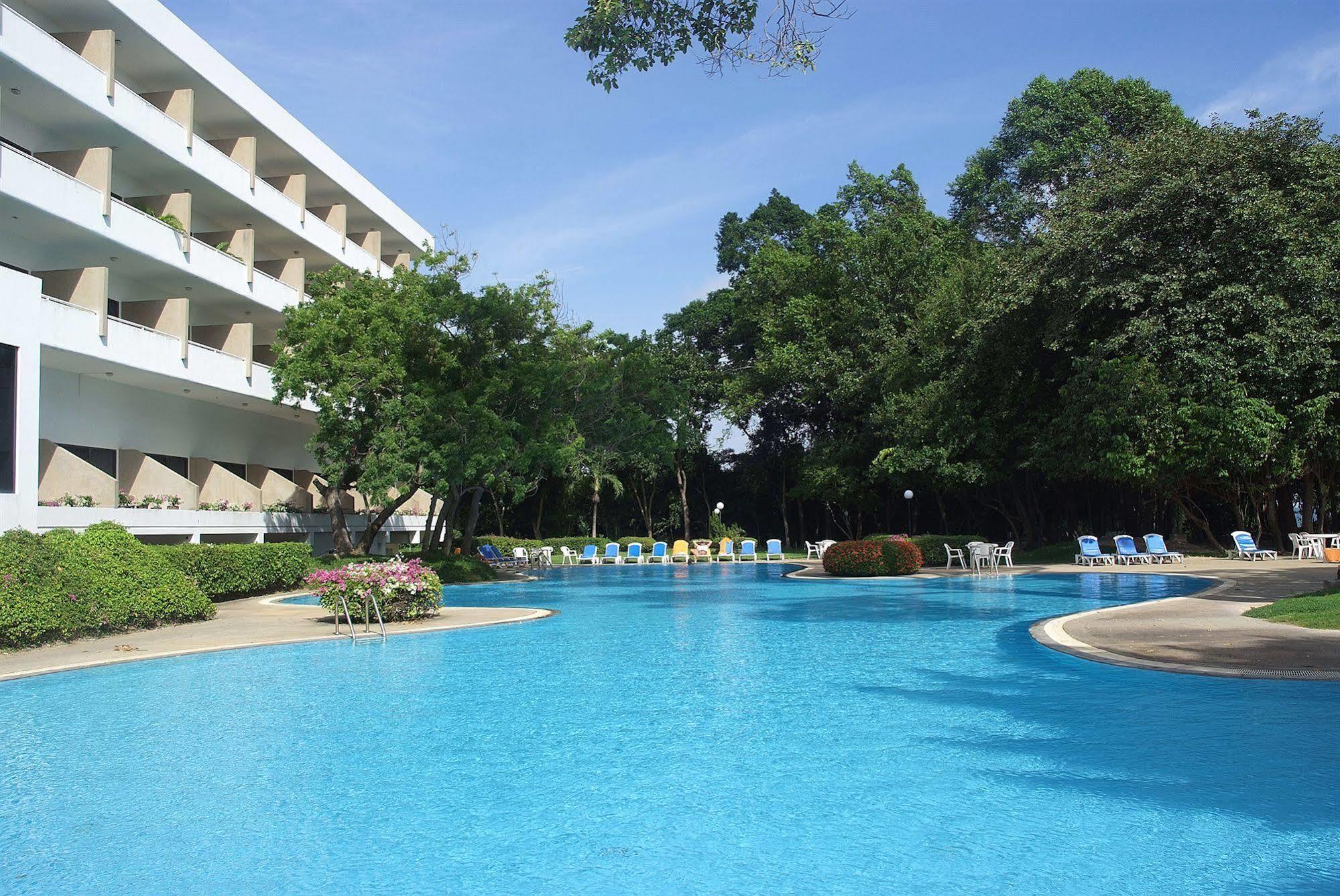 Purimas Beach Hotel & Spa Ban Chang  Eksteriør bilde